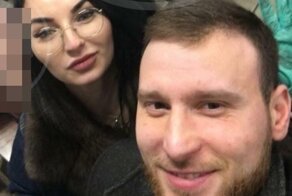 Майора полиции и его подчиненную уволили за селфи на фоне трупов