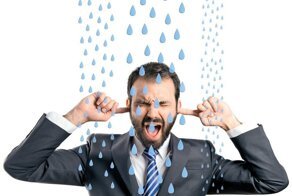 Почему при смене погоды болит голова?