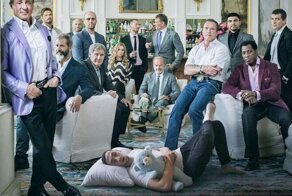 Молодой египтянин добавляет себя на фотографии знаменитостей