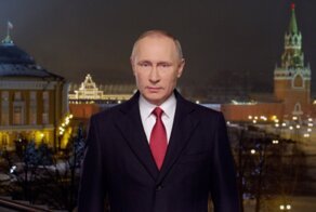 "Год был непростым!": команда КВН посмеялась над многолетними новогодними обращениями Путина