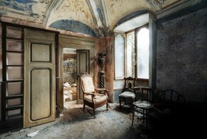 Фотограф путешествует по Европе в поисках забытых мест