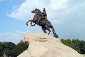 Почему Ленинград переименовали в Санкт-Петербург?