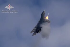 Минобороны опубликовало видео полетов Су-57 на предельных режимах