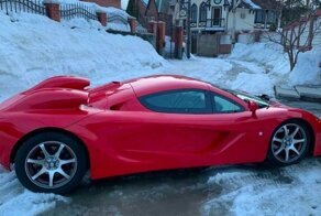 Из старенькой "Тойоты" создали самодельный аналог McLaren F1