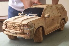Резчик по дереву из Вьетнама создает потрясающие модели автомобилей