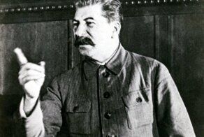 Пожелание верховного - это приказ! Какой советский генерал сменил свою фамилию по желанию Сталина