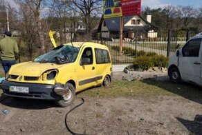 Авария дня. Парень на микроавтобусе убил трех человек