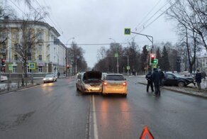 Авария дня. В Вологде погиб водитель такси