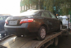 Куда же везут эту новую Toyota Camry? (23 фото)