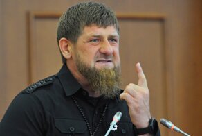 Кадыров поощрил силовиков, отпинавших нарушителя карантина