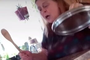 Оригинальный способ борьбы с телефонными спамерами