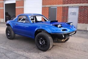 Безумная Mazda MX-5 Miata с полным приводом и двигателем от Subaru
