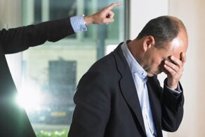 Эпидемия увольнений: как поступить при принуждении уйти в отпуск без содержания или уволиться?