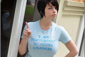 Эшли Приджен не довольна размером своей груди (19 фото)