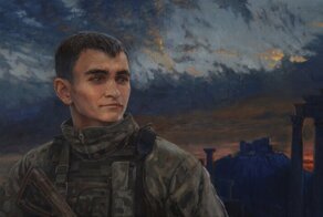 4 года назад, 17 марта 2016 года в боестолкновение с боевиками ИГ, в районе сирийской Пальмиры погиб