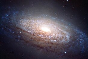 Почему некоторые галактики спиральной формы?