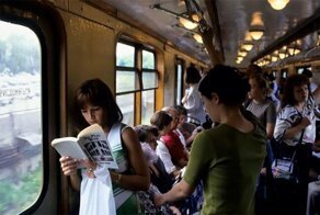 Атмосферные фото русских девушек из 90-х, которые такие разные, но всё равно красивые