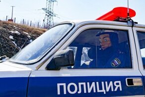 В Хабаровском крае за превышением скорости теперь следят манекены в маске "Анонимуса"