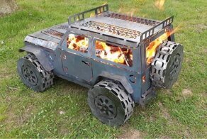 Практично и симпатично: мангал в виде внедорожника Jeep Wrangler