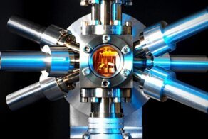 Как проверяют правильность показаний эталонных часов?