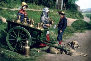 Цветные фотографии из 1880-х