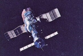 Советская орбитальная космическая станция «Салют-1» (1971 г.)