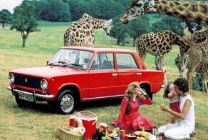 Рекламный постер Lada попал в подборку самых странных по версии британцев
