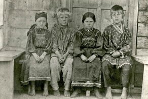 Почему в старину ребенку шили одежду из одежды родителей?