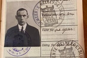 Как выглядел европейский паспорт 100 лет назад?