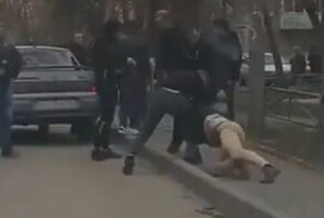 Драка переросла в жестокое избиение