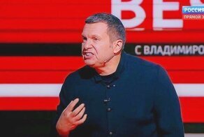 Россияне требуют убрать Владимира Соловьева с федеральных каналов