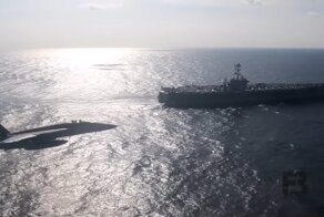 Американские моряки с атомного авианосца "проспали" появление российского Ил-38