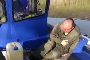 В Приангарье местные жители задержали и избили чиновников за поджог леса