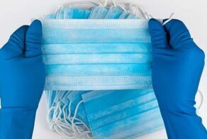От медицинских проблем к социальным: почему очень трудно найти медицинские маски и перчатки?