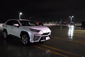Сделайте свою Toyota RAV4 похожей на Lambo Urus при помощи нового обвеса