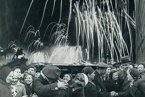 Исторические фото празднования первого Дня Победы