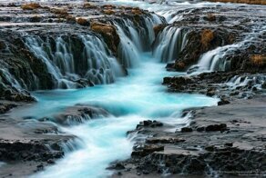 От силы и энергии этих водопадов у вас завибрирует даже мышка