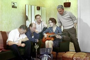 "Нам нужна одна победа". Истории песен, написанных после войны