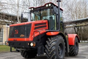 200 алых тракторов ко Дню Победы выпустил Кировский завод