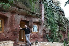 У каждого мужчины должна быть своя пещера