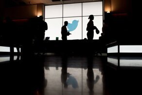 Компания Twitter разрешила своим сотрудникам уйти на удаленку навсегда