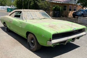 Уникальная находка: 52-летний Dodge Charger с редким двигателем