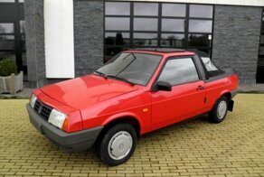 Абсолютно новый кабриолет Lada Bohse Safari без пробега продают в Бельгии