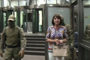 Вынесла в трусах: сотрудница "Алросы" за несколько лет похитила алмазов на 300 миллионов рублей