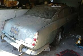 Лимитрованный Ferrari 250 GTE, забытый на 40 лет калифорнийском гараже