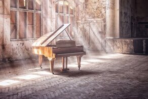20 красивых фотографий заброшенных мест