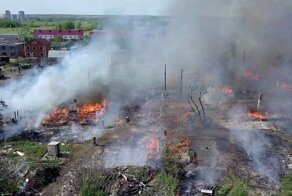 «Выжгло цыганский поселок»: репортаж с места крупного пожара