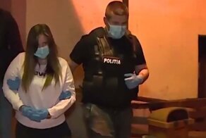 Мать во время ссоры со своим бойфрендом швырнула на пол маленького ребёнка