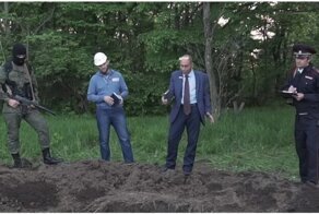 Чиновник от народа Виталий Наливкин остановил незаконную вырубку леса