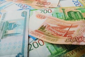 Из зарплат россиян предложили забирать новый взнос